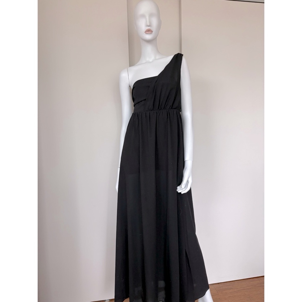 Save the Queen Maxi Dress